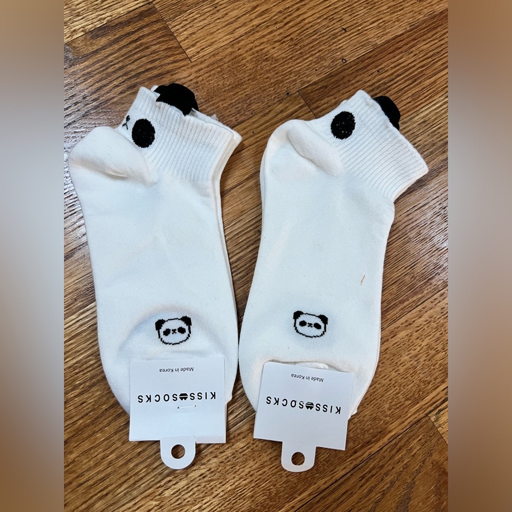 NEW set of 2 pairs - Korean Cute Character Ankle Socks with pandas Christmas